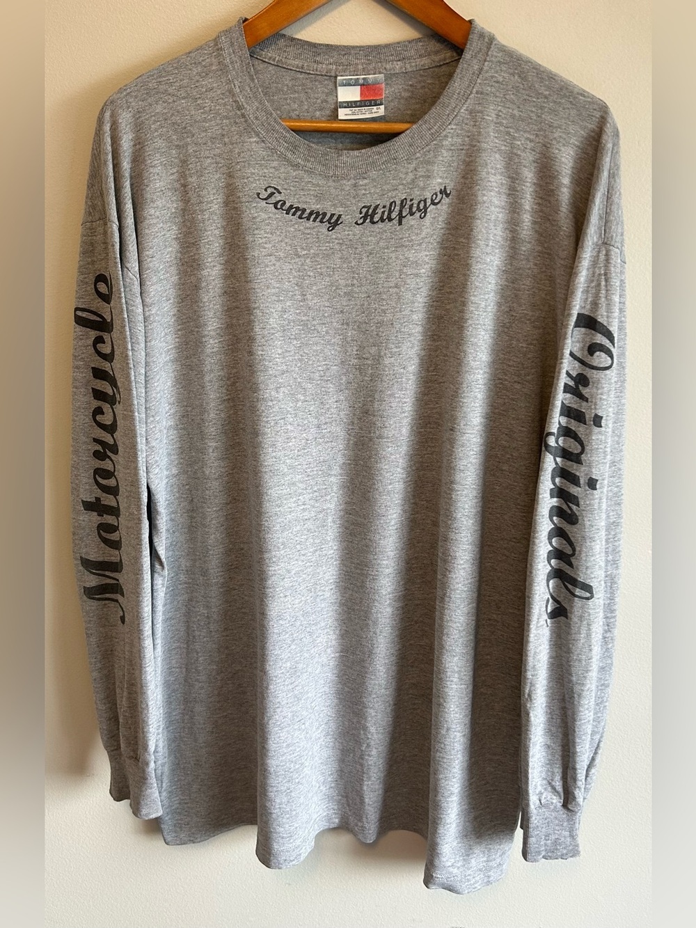 Vintage Tommy Hilfiger T-shirt Men’s L Motorcycle Originals Genuine Parts Gray